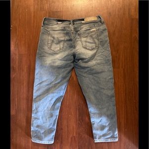 5/20$ Seven7 easy fit Capri jeans 34 x 21